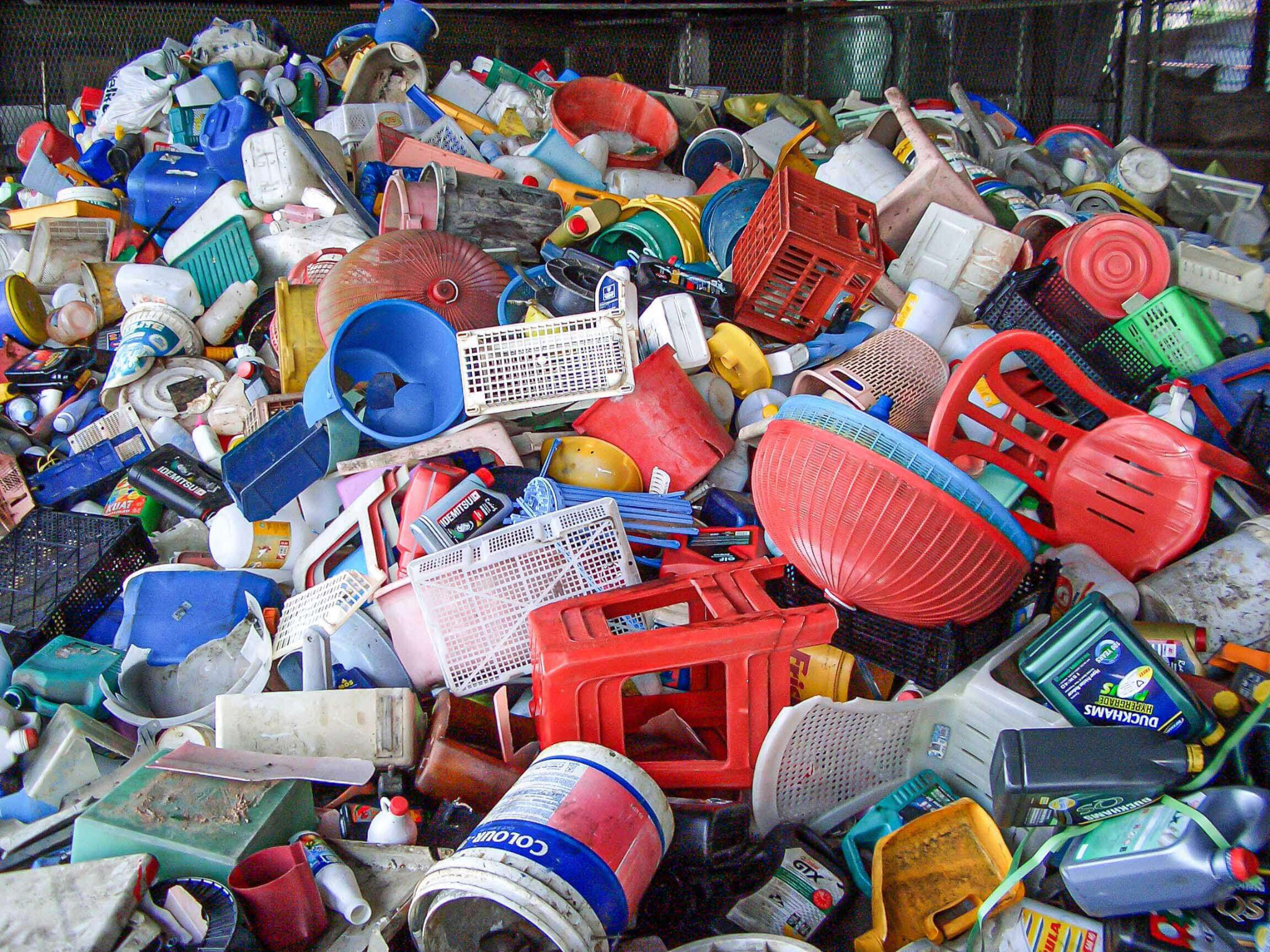 Mixed rigid plastic waste